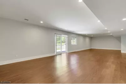 16 Exeter Rd, Millburn, NJ 07078 - Photo 41