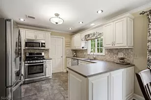 16 Brookside Rd, Roxbury Township, NJ 07876 - Photo 7