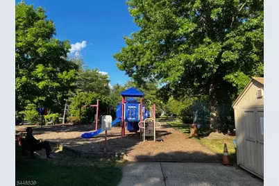 107 Rachel Ct, Franklin Township, NJ 08823 - Photo 11