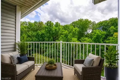 107 Rachel Ct, Franklin Township, NJ 08823 - Photo 7