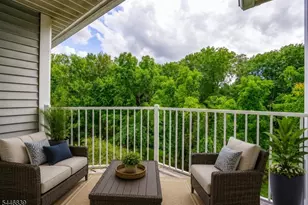 107 Rachel Ct, Franklin Township, NJ 08823 - Photo 7