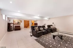 216 Glen Crest Dr, Branchburg Township, NJ 08853 - Photo 23