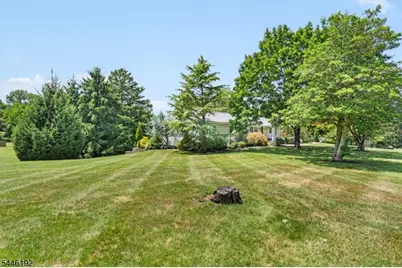 216 Glen Crest Dr, Branchburg Township, NJ 08853 - Photo 31