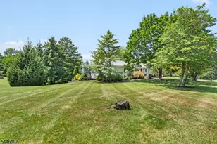 216 Glen Crest Dr, Branchburg Township, NJ 08853 - Photo 31