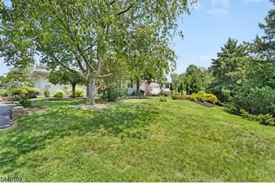 216 Glen Crest Dr, Branchburg Township, NJ 08853 - Photo 29