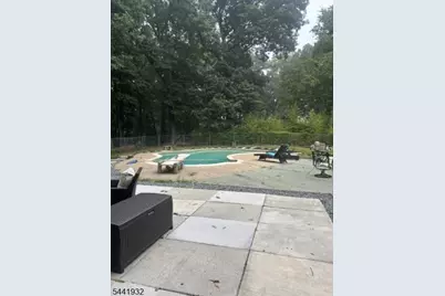 43 Dodie Dr, Parsippany, NJ 07054 - Photo 17