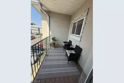 421 Brittany Dr #421, Wayne, NJ 07470 - Photo 7