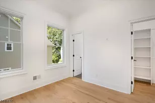 21 Maplewood Dr, Livingston, NJ 07039 - Photo 21