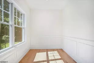 21 Maplewood Dr, Livingston, NJ 07039 - Photo 5