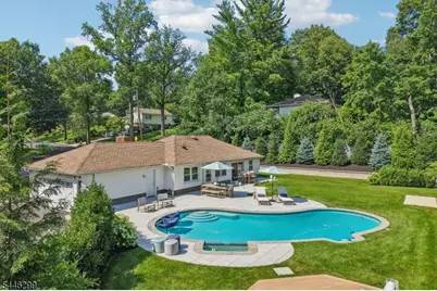 1625 Nottingham Way, Mountainside, NJ 07092 - Photo 37