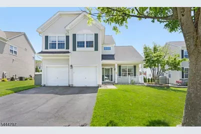 25 Rolling Rapids Ct, Hackettstown, NJ 07840 - Photo 1