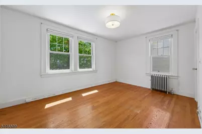 26 Lafayette Ave, East Orange, NJ 07017 - Photo 13