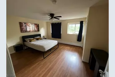 70 Wood Ave, Woodbridge Township, NJ 08830 - Photo 11