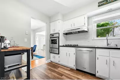 862 Manhattan Ave, Washington Township, NJ 07676 - Photo 11