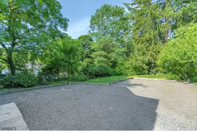 95 Hillcrest Road, Watchung, NJ 07069 - Photo 25