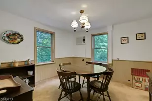 95 Hillcrest Rd, Watchung, NJ 07069 - Photo 13