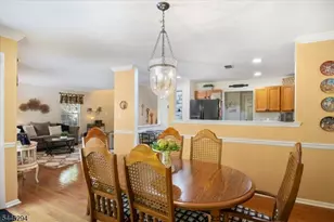 34 Ridge Dr, Pompton Lakes, NJ 07442 - Photo 11