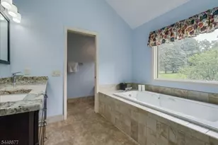 34 Deire Dr, Sparta Township, NJ 07871 - Photo 23
