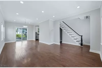 526 S Clinton St, East Orange, NJ 07018 - Photo 3