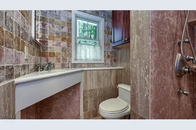 460 Laurel Ln, Kinnelon, NJ 07405 - Photo 23