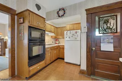 337 Corona Pl, Ridgewood, NJ 07450 - Photo 13