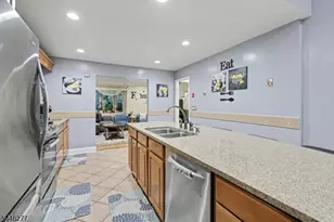 30 Schuyler Ave, Pompton Lakes, NJ 07442 - Photo 15