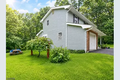 123 Mount Grove Rd, Lebanon Township, NJ 07830 - Photo 3