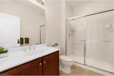 10 Claridge Ln, Raritan Township, NJ 08822 - Photo 9