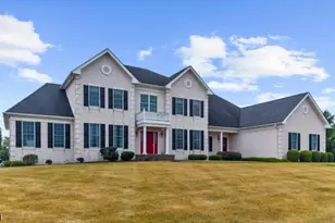 10 Claridge Ln, Raritan Township, NJ 08822 - Photo 1