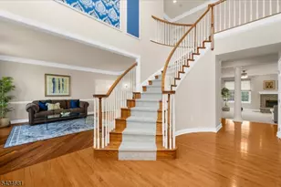 10 Claridge Ln, Raritan Township, NJ 08822 - Photo 3