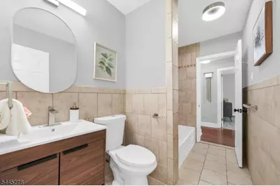1324 Shetland Dr, Union Township, NJ 07083 - Photo 11