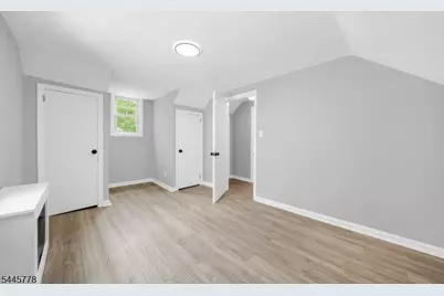 1324 Shetland Dr, Union Township, NJ 07083 - Photo 21