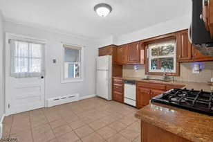 141 N 8th Ave, Manville, NJ 08835 - Photo 9