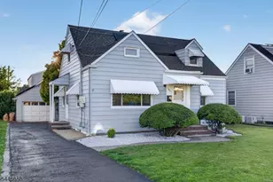 141 N 8th Ave, Manville, NJ 08835 - Photo 3