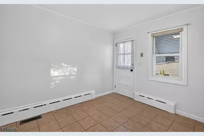 141 N 8th Ave, Manville, NJ 08835 - Photo 15