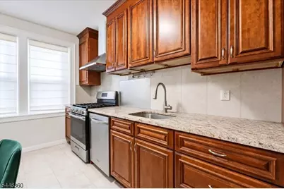 244 Slocum Way, Fort Lee, NJ 07024 - Photo 7