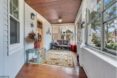 180 E Clay, Roselle Park, NJ 07204 - Photo 5