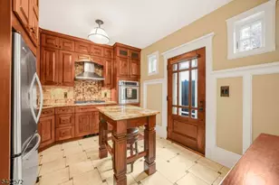 26 Daily St, Nutley, NJ 07110 - Photo 11