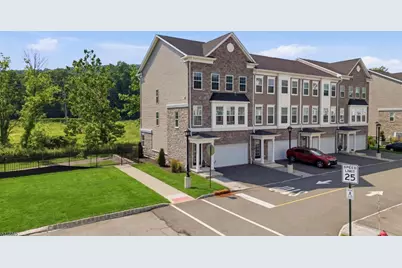 2 Coogan Ct, Morris Plains, NJ 07950 - Photo 1
