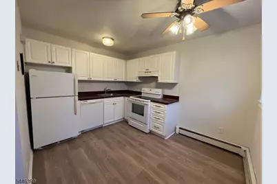 35 So Willow St #A5, Montclair, NJ 07042 - Photo 5