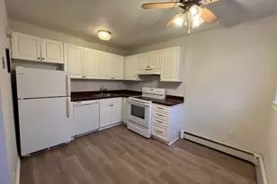 35 S Willow St, Montclair, NJ 07042 - Photo 3