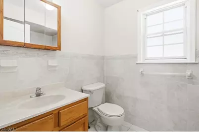 17 Chester Ave, Newark, NJ 07104 - Photo 19