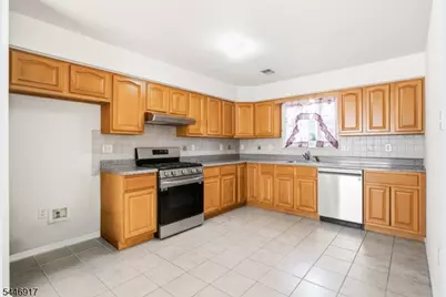 17 Chester Ave, Newark, NJ 07104 - Photo 7
