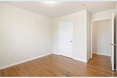 17 Chester Ave, Newark, NJ 07104 - Photo 11