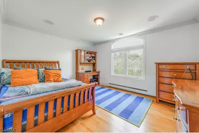 37 Rogers Ave, Berkeley Heights Township, NJ 07922 - Photo 25