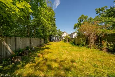810 Spruce St, Roselle, NJ 07203 - Photo 21