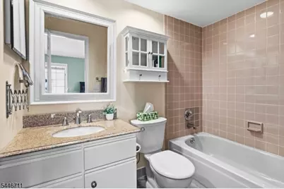 138 Terrace Dr, Chatham Township, NJ 07928 - Photo 17