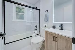 271 Valley Rd, Clark Township, NJ 07066 - Photo 9