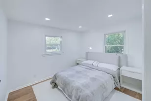 271 Valley Rd, Clark Township, NJ 07066 - Photo 7
