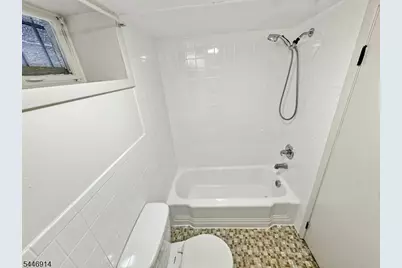 36 Monroe St, Newark, NJ 07105 - Photo 9